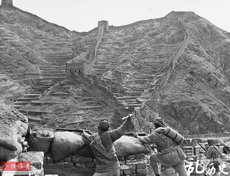 1933年,长城抗战,中国军人正在作战