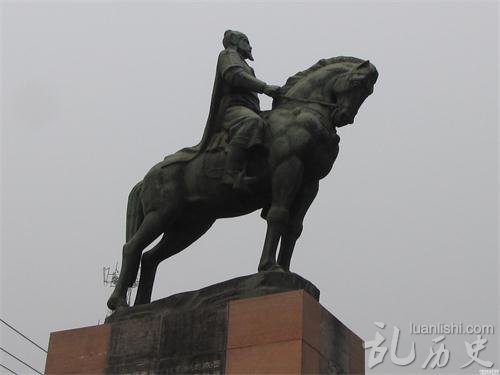 汤阴县 岳飞铜像