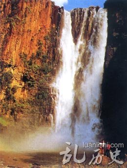 豪伊克瀑布是南非名胜之一