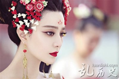 一代女皇武则天:杀女夺后陷害上官仪成就