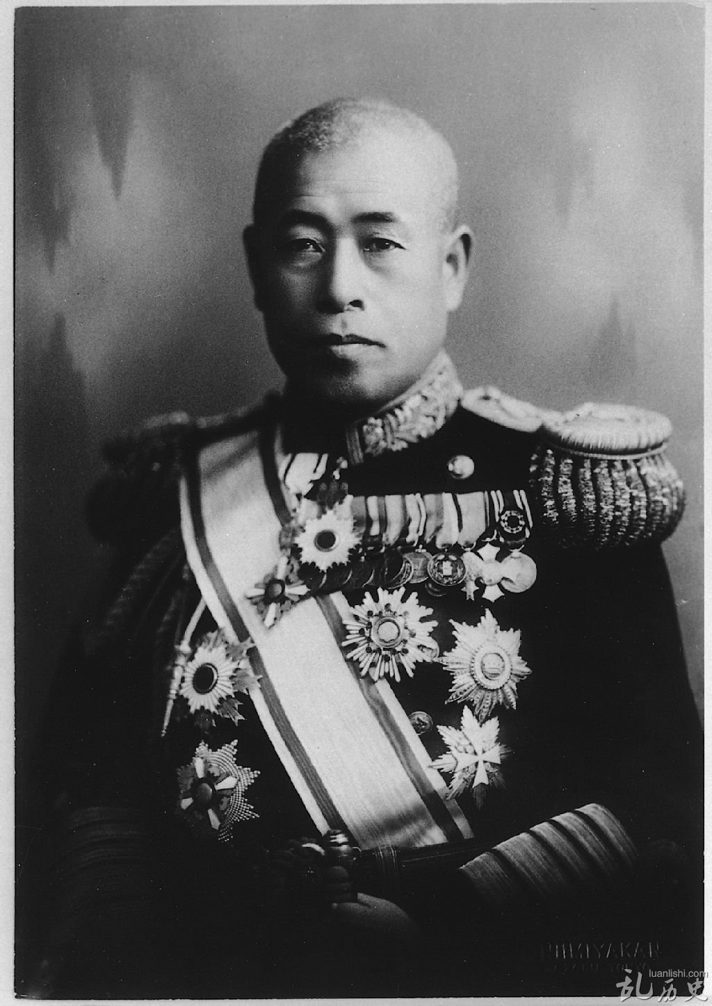 二战解密:山本五十六是谁击毙的?山本五十六怎么死的
