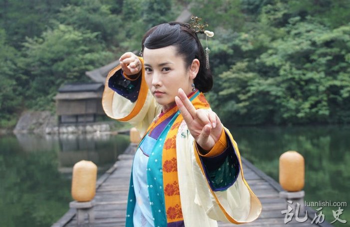 射雕英雄传黄蓉什么性格?黄蓉的娘是谁?黄蓉怎么死的?