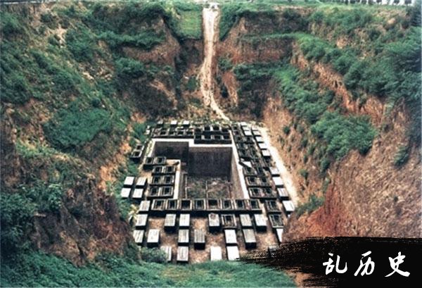 中国最恐怖的一座墓葬，160多人自愿殉葬，周围的村民靠墓吃饭
