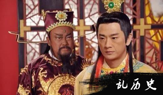 宋仁宗想封爱妃的叔叔当官,结果被包拯喷了一脸唾沫!