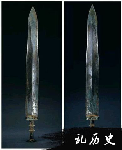秦始皇陵出土的青铜剑