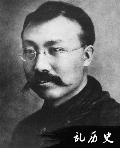 新文化举动率领人李大钊照片
