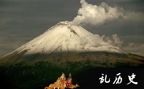 波波卡特佩特火山照片