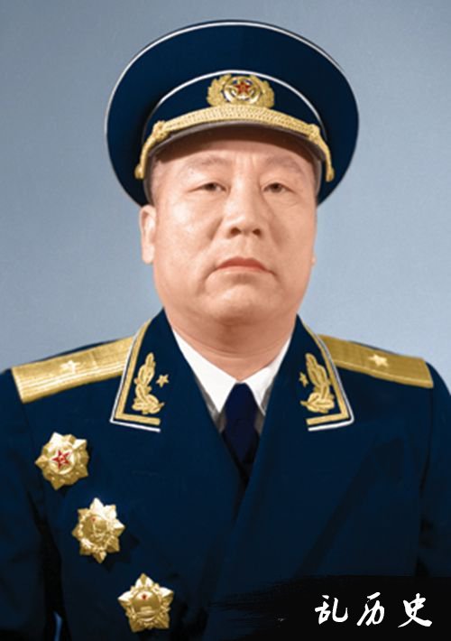 曾克林少将