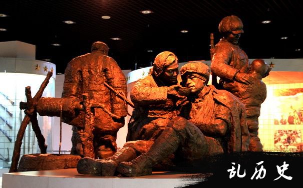 平津战役纪念馆雕塑