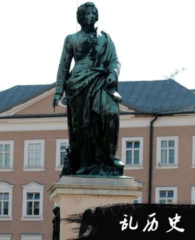 莫扎特雕像