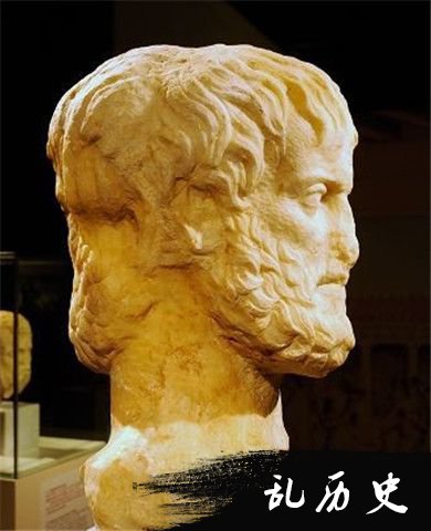 亚里士多德雕像