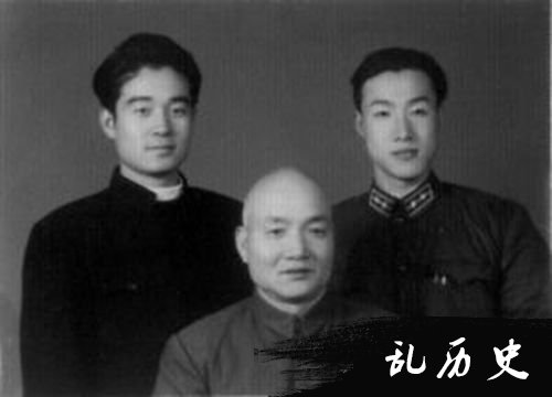 孔从洲与家人