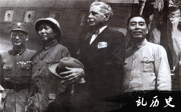 毛泽东赴重庆谈判图片