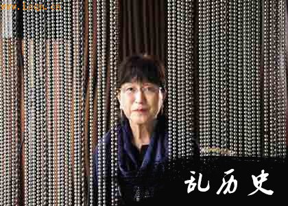 2010年日本女教师放映电影展示侵华战争日军证言
