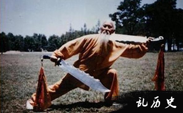 中国早期武术家吕紫剑照片