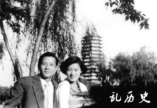 章含之照片大全 章含之的生平介绍