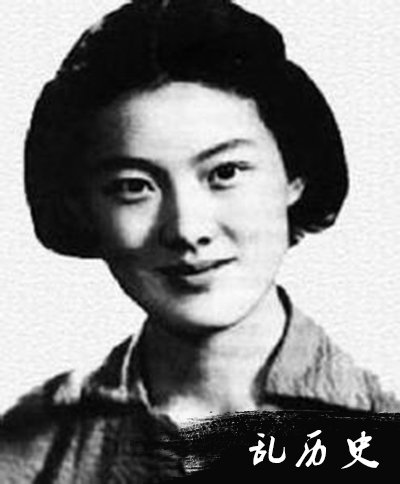 章含之照片大全 章含之的生平介绍