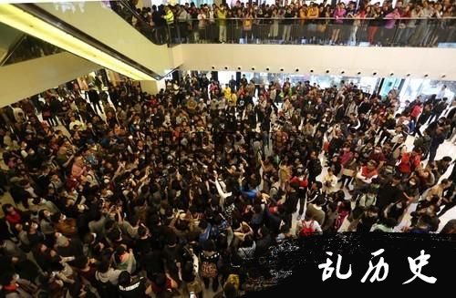 港独事件彭定康是始作俑者?