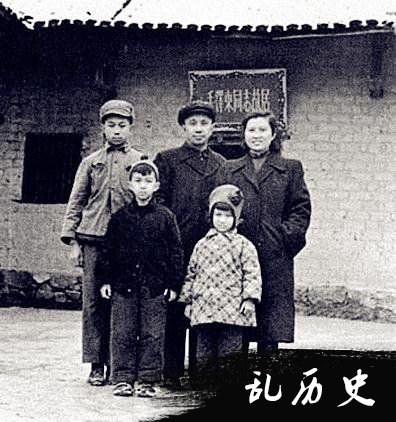 粟裕简介 粟裕的后代子女