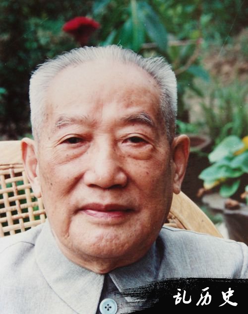 杜平