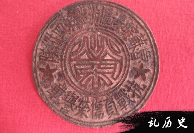 断头将军: 苦战3天3夜, 身中6弹, 孕妻独闯日营取回头颅