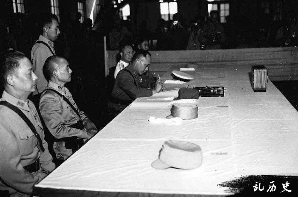9月9日，日军南京受降典礼，入场证有一条特殊注意事项