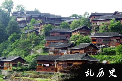 贵州黔南山区建筑的特色