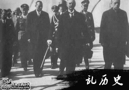 出卖捷克的慕尼黑协定签署(TodayOnHistory.com)