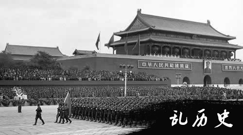 共和国第6次阅兵（TodayOnHistory.com）