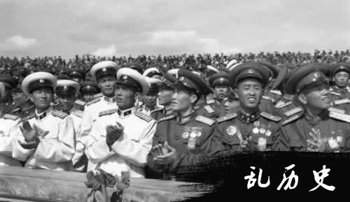 共和国第7次阅兵（TodayOnHistory.com）