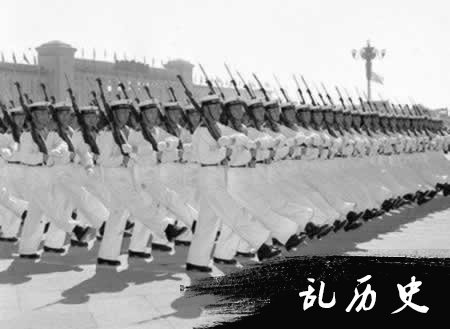 共和国第11次大阅兵（TodayOnHistory.com）