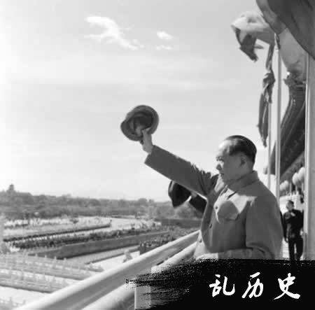 共和国第11次大阅兵（TodayOnHistory.com）