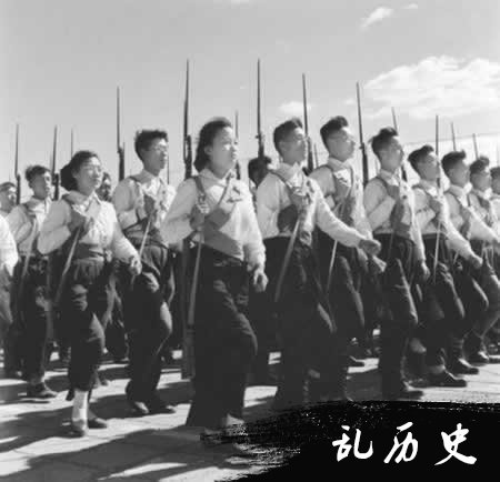 共和国第10次阅兵（TodayOnHistory.com）