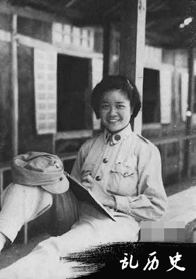 当年的国军女兵与现在的“国军女兵”