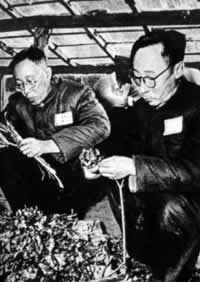 清朝末代皇帝溥仪逝世（TodayOnHistory.com）