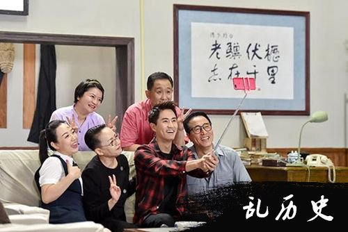 本周六《演员的诞生》杨玏舞台首秀 《我爱我家》主演再聚首