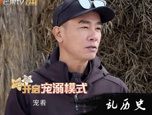 小泡芙不舍陈小春离开 铁汉春哥又哭了