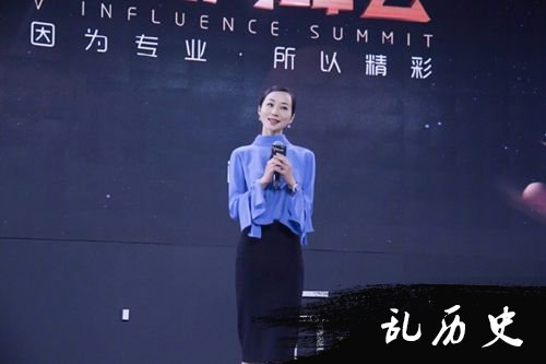 韩雪发英文邮件帮用户咨询 人美心善获盛赞