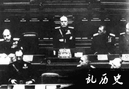 墨索里尼改组内阁，全部由法西斯份子组成（历史上的今天todayonhistory.com）