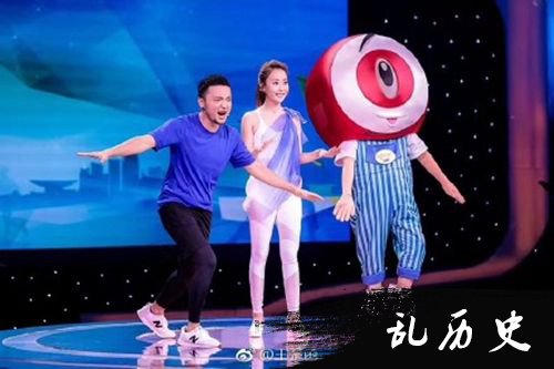王珞丹姐姐空中瑜伽 王珞丹与姐姐互爆黑料