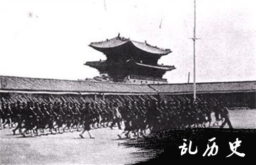 http://www.todayonhistory.com/lishi/201802/\