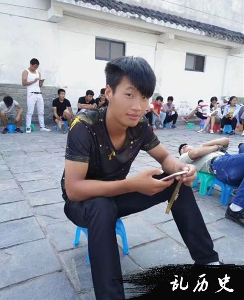 救火大学生杨高飞