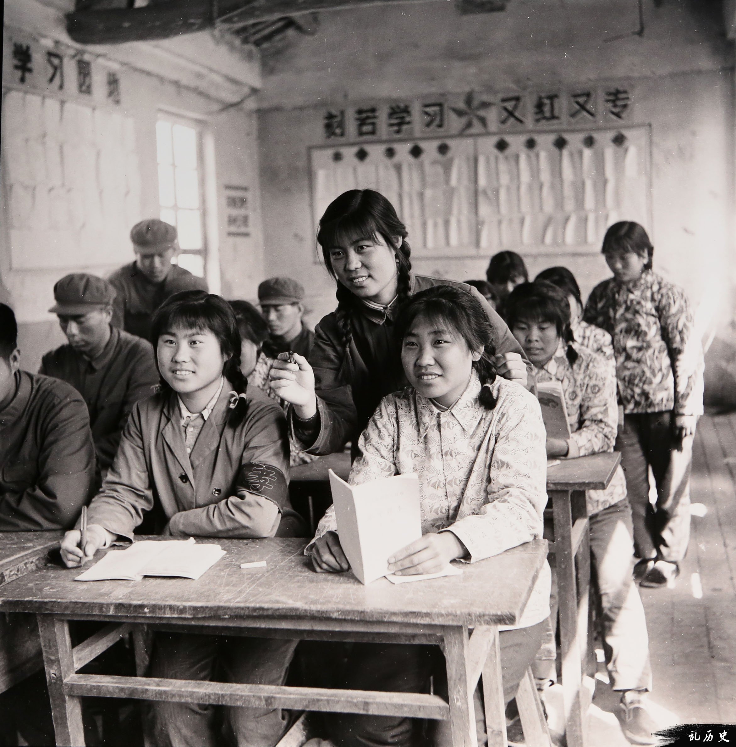 凝视或被遗忘的美 芳华·河北1960