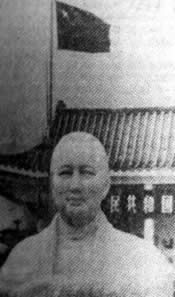 宋庆龄雕像在文昌落成(todayonhistory.com)