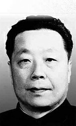 教育部部长周荣鑫受“四人帮”的诬陷迫害在北京逝世(todayonhistory.com)