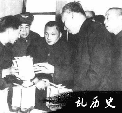 第一个五年计划开始实施(TodayOnHistory.com)